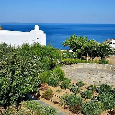 Chrysopigi Sleeps 3 Air Con Villa *