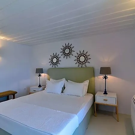 Villa Chrysopigi Sleeps 3 Air Con Chrisopigi (Sifnos)