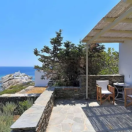 Villa Chrysopigi Sleeps 3 Air Con Chrisopigi (Sifnos)